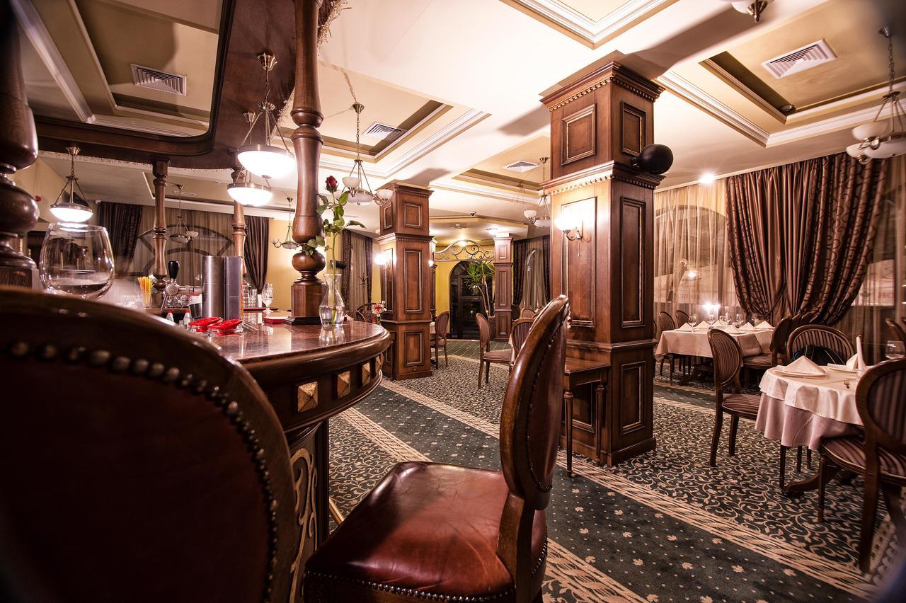 Hotel Chinar Hisarya Eksteriør billede